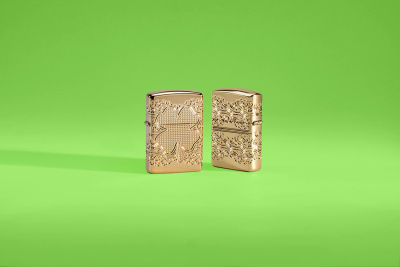 Зажигалка ZIPPO Armor® Lucky Clover с покрытием High Polish Gold Plate, латунь/сталь, золотистая, 38x13x57 мм