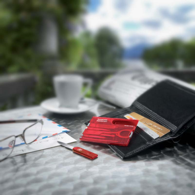 Швейцарская карточка VICTORINOX SwissCard Classic, 10 функций, полупрозрачная красная