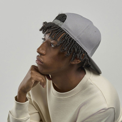 Бейсболка "SNAP BACK-S", 6 клиньев, пластик. застежка, т.синий, 100% перераб. полиэстер, 300 гр/м2