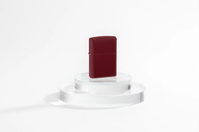 Зажигалка ZIPPO классическая с покрытием мерло | Classic Merlot, латунь/сталь, бордовая, глянцевая, 38x13x57 мм