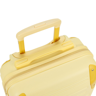 Чемодан TORBER В Отпуск, желтый, ABS-пластик, 36 х 22 х 55 см, 31 л, 2,4 кг