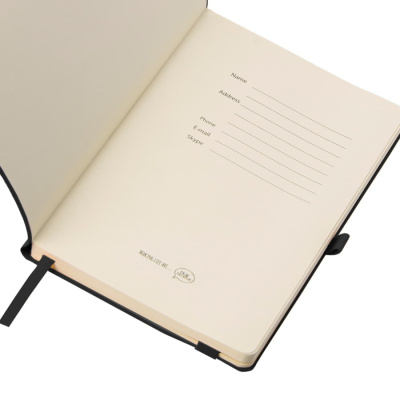 Бизнес-блокнот GRACY, 130х210 мм, черный, кремовая бумага, гибкая обложка, в линейку, на резинке