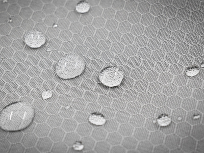 Универсальная водостойкая сумка на пояс Bumble из переработанного пластика, серый