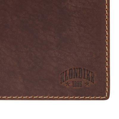 Бумажник KLONDIKE Yukon, натуральная кожа в коричневом цвете, 13 х 2,5 х 10 см