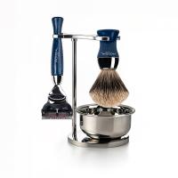 Бритвенный набор MONDIAL HERITAGE AXOLUTE: станок, помазок, подставка, чаша, смола в синем цвете/никелированная латунь, FUSION, в картонной коробке