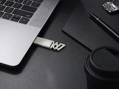 Флешка 32 ГБ USB 3.0 Адорн