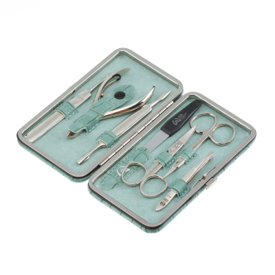 Маникюрный набор GD, 7 пр. Футляр: искусственная кожа, цвет зеленый