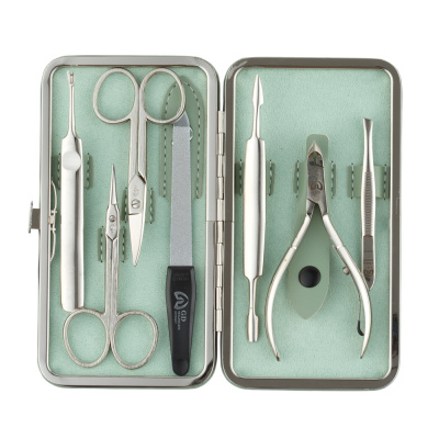 Маникюрный набор GD, 7 пр. Футляр: искусственная кожа, цвет зеленый