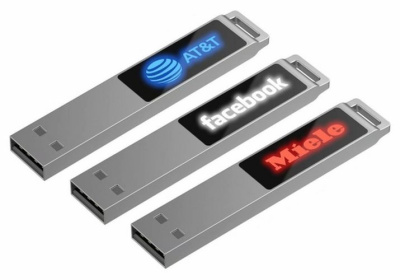 Флешка SPARK С белой подсветкой 4500.07.32ГБ