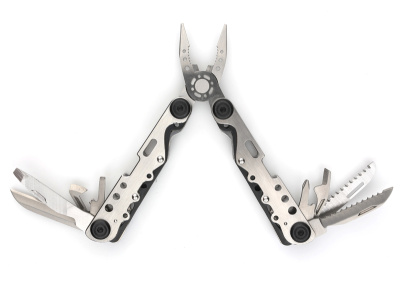 Мультитул Stinger, 105x40 мм, 13 функций, сталь, серебристо-чёрный, в комплекте нейлоновый чехол