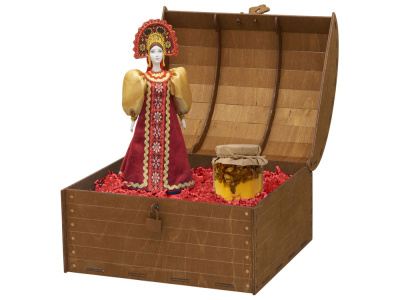 Подарочный набор: кукла фарфоровая, мед, красный