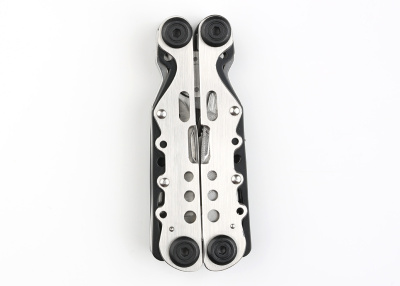 Мультитул Stinger, 105x40 мм, 13 функций, сталь, серебристо-чёрный, в комплекте нейлоновый чехол