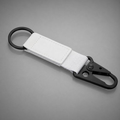 Брелок-ремувка Carabinier из ткани с вставкой из экокожи и карабином, белый
