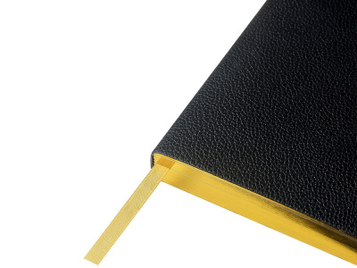 Ежедневник недатированный А5 Black с нашивкой, черный