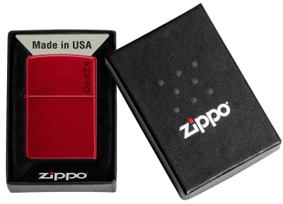 Зажигалка ZIPPO Logo с покрытием Candy Apple Red™, латунь/сталь, красная, глянцевая, 38x13x57 мм