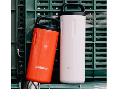 Вакуумный термос с керамическим покрытием бытовой, тм bobber, 590 мл. Артикул Bottle-590 Iced Water (белый) , размер 590 мл