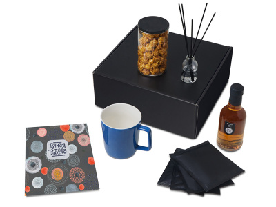 Подарочный набор Re:y. Treat с кружкой, сиропом и попкорном